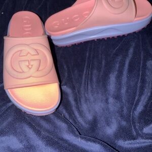 Gucci women’s Pink and purple Slide Sandals Retails for $600+